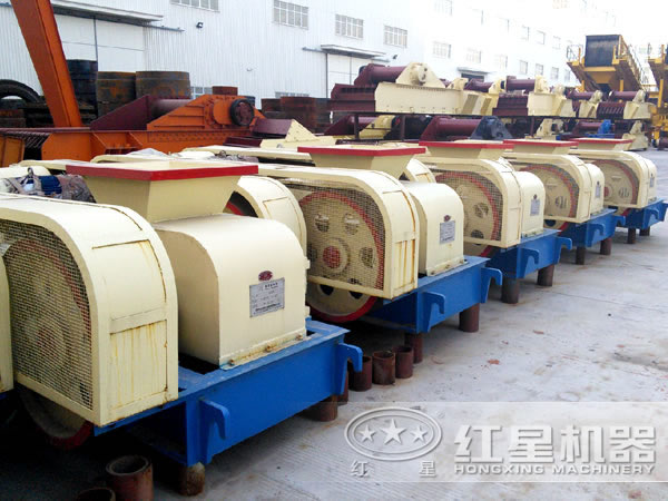 辊式破碎机图片